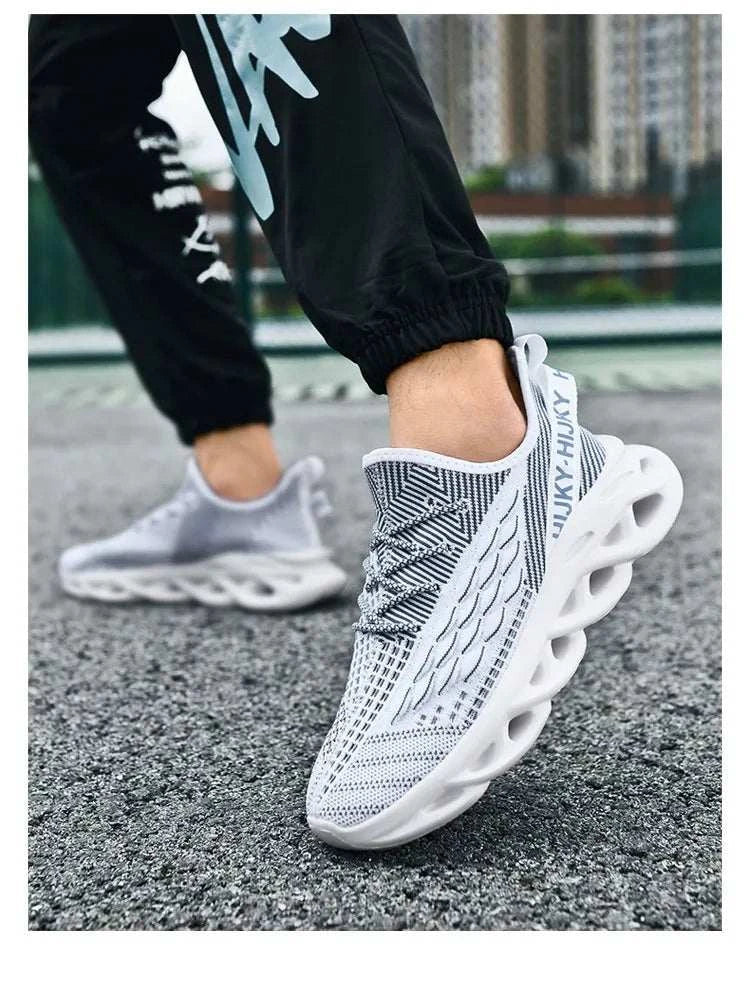 Fashion Blade Running Shoes Men Knitting Breathable Men's Jogging Shoes Light Non-slip Training Shoes Man Outdoor Red Sneakers