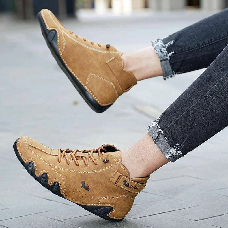 Men Sneaker Shoes Luxury Designer Leather Loafer Walking Sports Shoes Comfortable Ankle Boots High Quality Motorcycle Shoes 2023