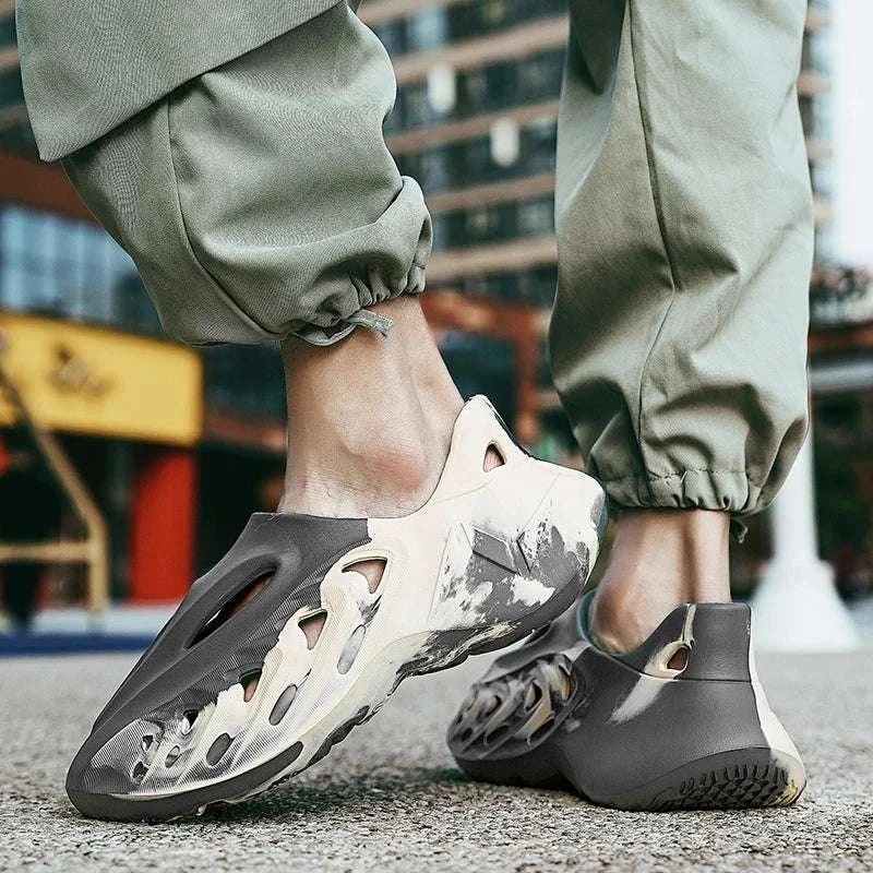 Summer Men's Sandals Clogs Camouflage Slippers Platform Outdoor Shoes Beach Sandals Male Soft EVA Indoor Home Slides Flip Flops