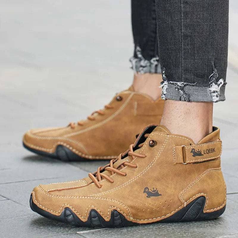 Men Sneaker Shoes Luxury Designer Leather Loafer Walking Sports Shoes Comfortable Ankle Boots High Quality Motorcycle Shoes 2023